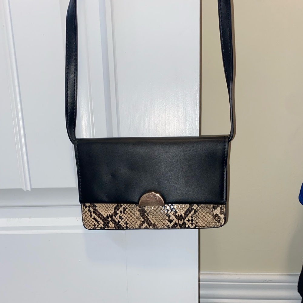 a new day Crossbody Wallet